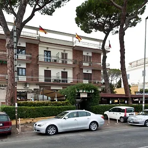 4 Pini 3* Rome